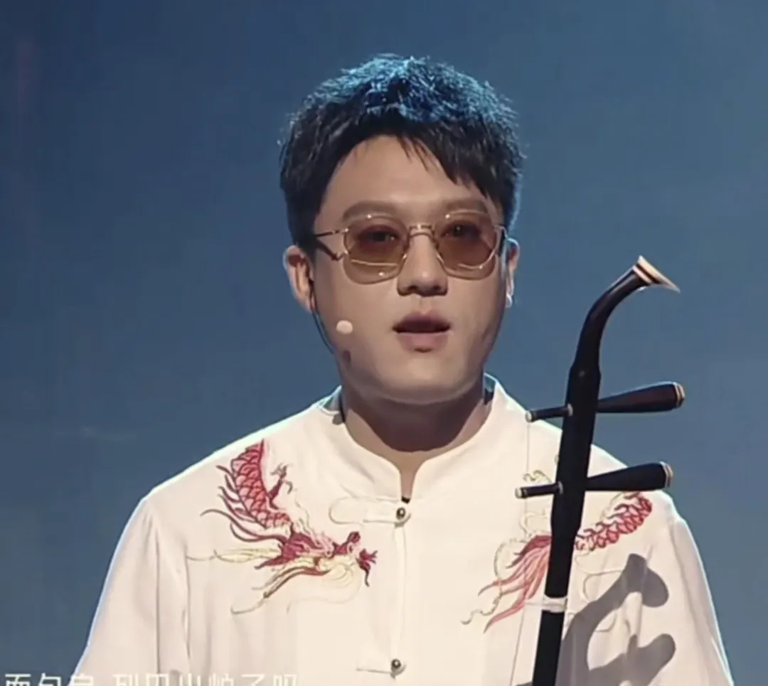 下午5点17分,二饼在群里发了个消