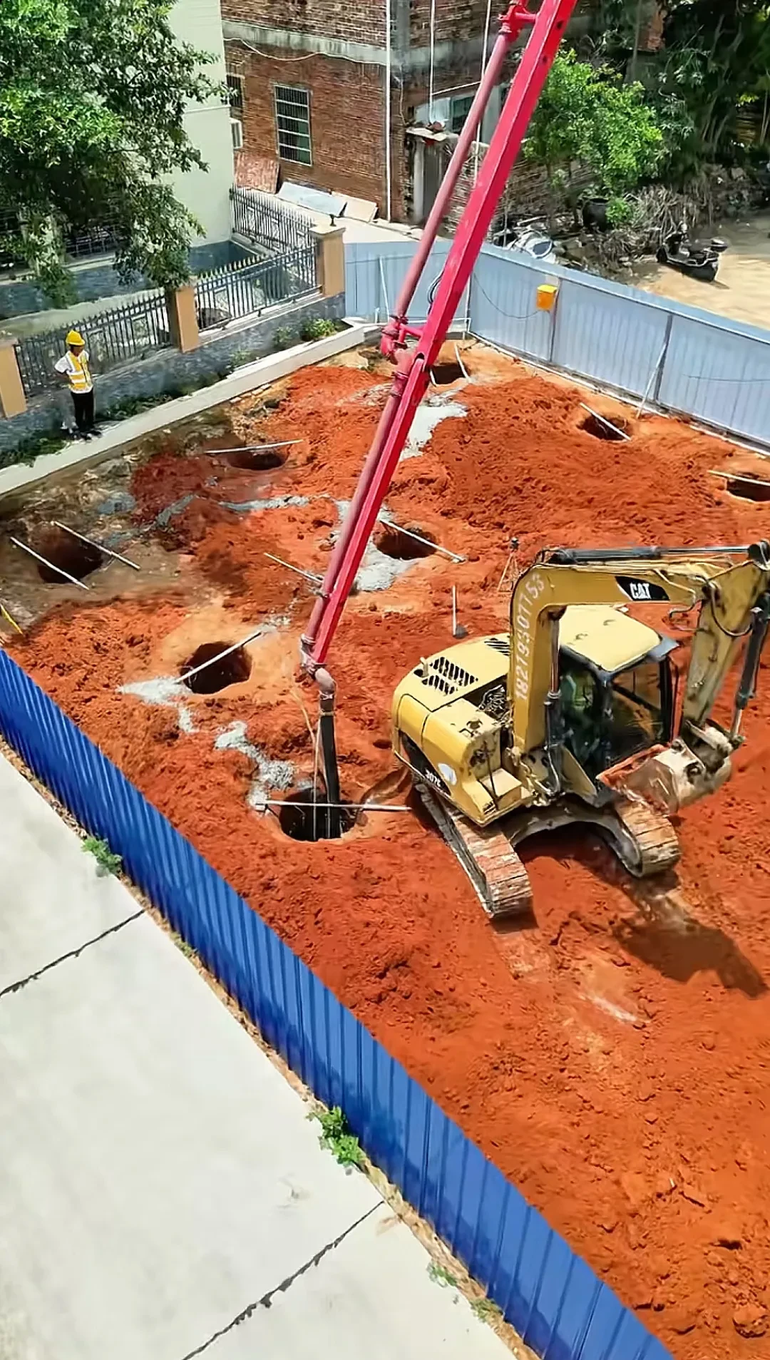 全红婵家那120平的两层半小别墅,整得跟二十层的楼似的,真有排面