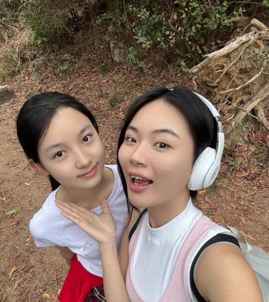 好喜欢现在的自己!登山和骑行让我变成了一个充满活力,能量满满的人!