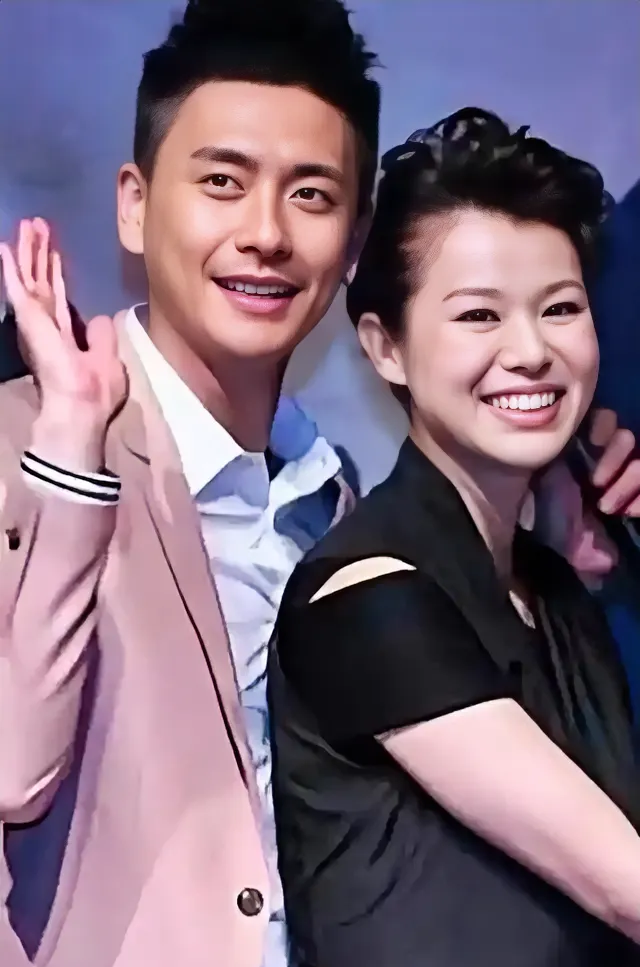 黄宗泽与胡杏儿的关系,犹如一场刻骨铭心的青春剧