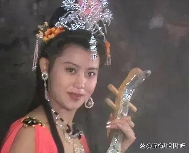 派金刚护发去捉她,她却逃到女儿国附近的毒敌山琵琶洞里西游记蝎子精