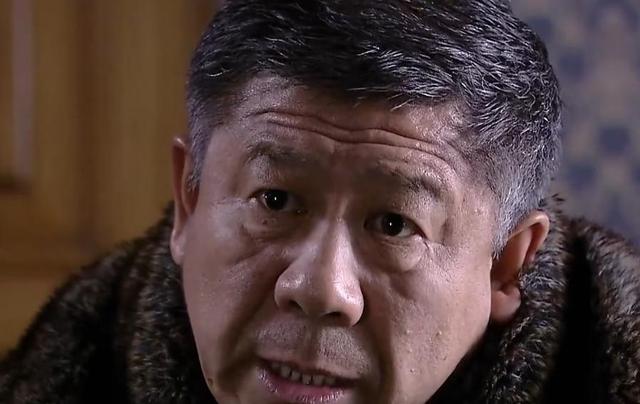 程煜和倪大红,都演过《悬崖》里的反派高彬,一放一起比,高下立判!