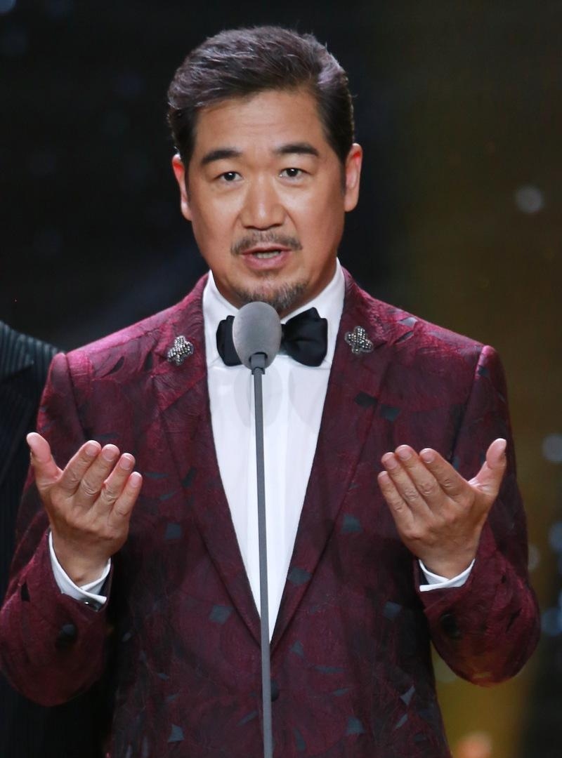 怪不得都想做导演,张国立在拍这部戏的时候,心里是不是很陶醉?