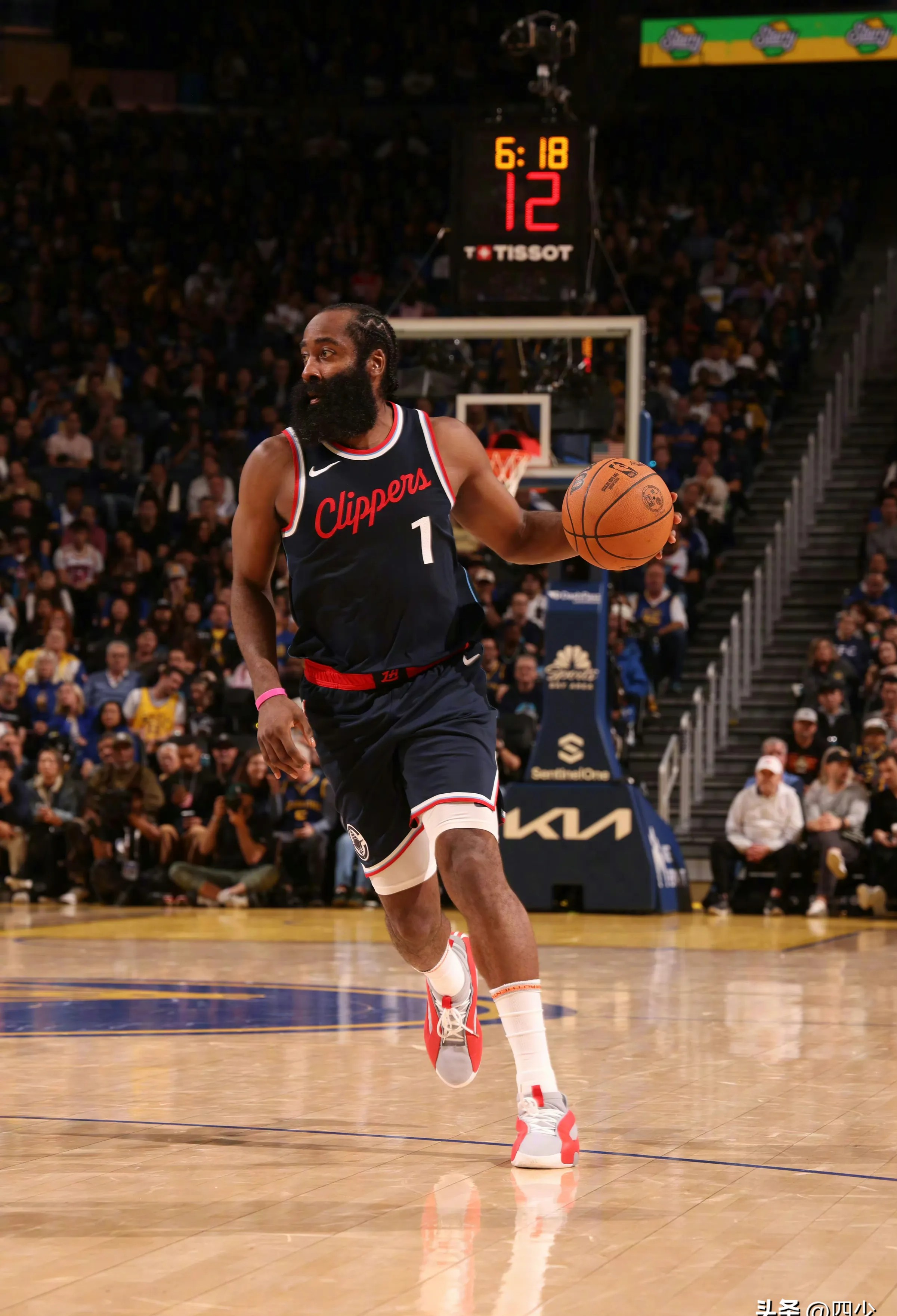 哈登以前是不是在雷霆为什么在线