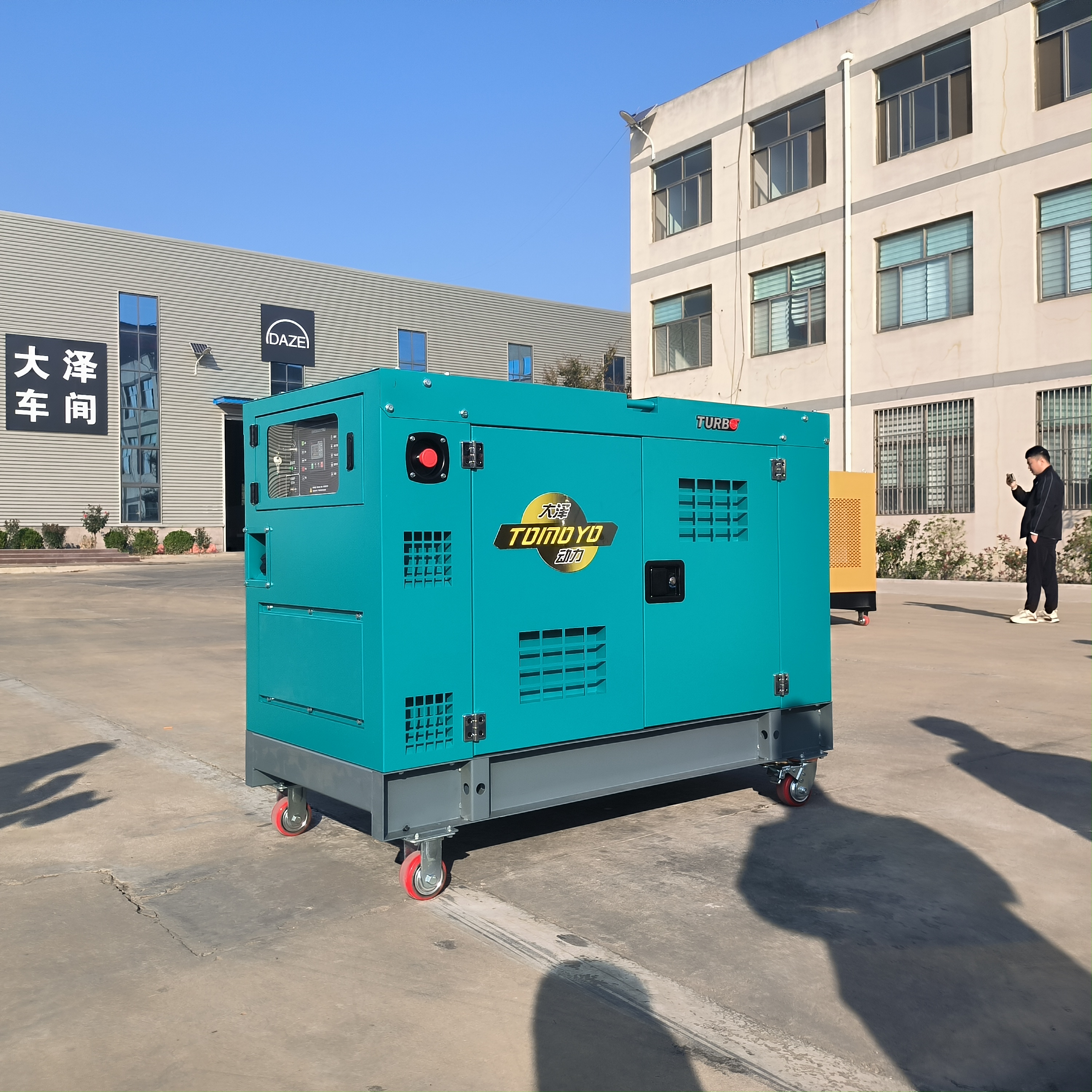 静音式20kw车载柴油发电机组,(厂家直销:130-2019-8296)车载式设计