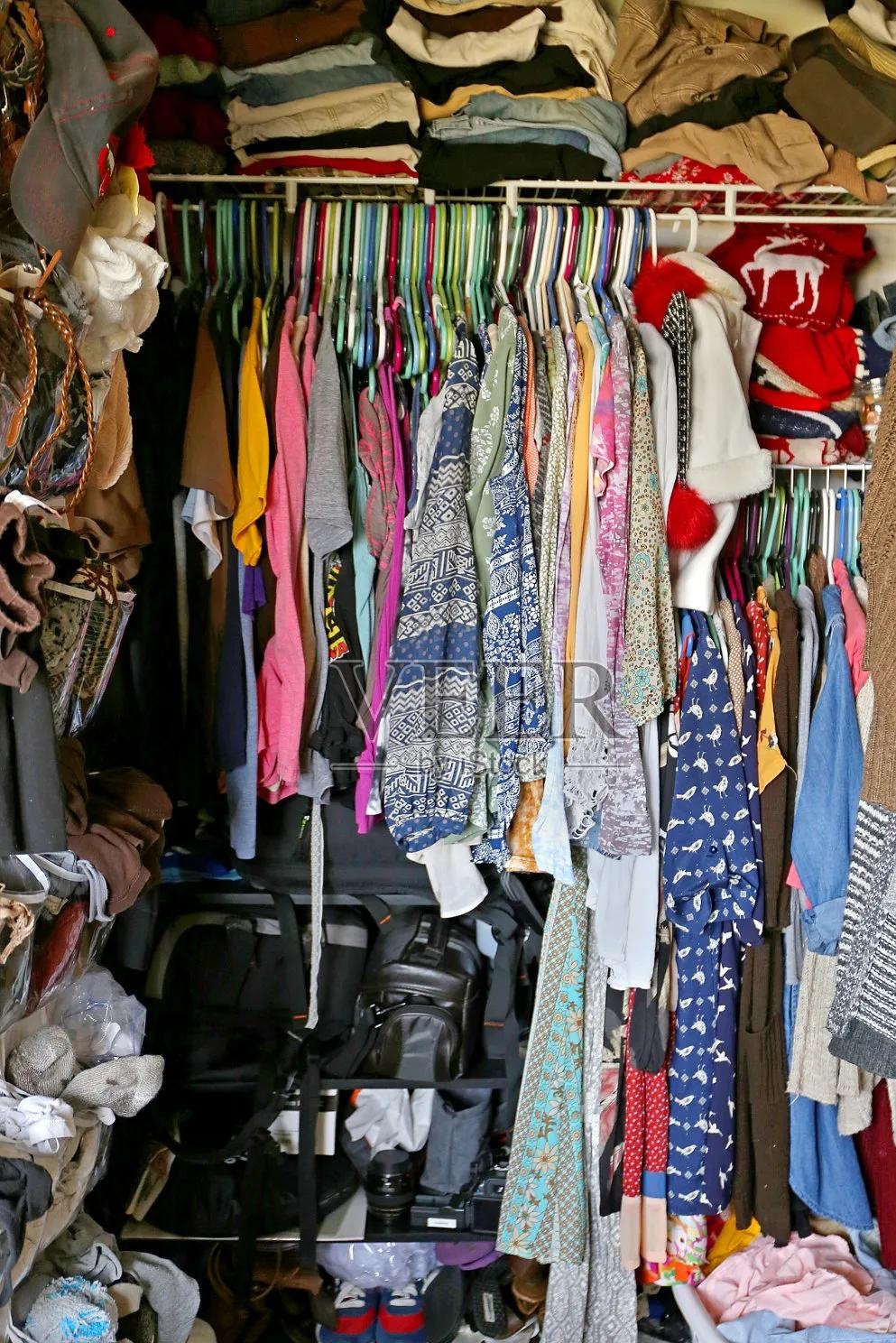 婆婆的老闺蜜,一生爱打扮,为了买衣服不知跟家人吵了多少次架