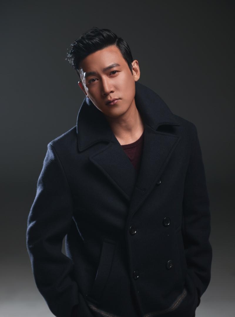 但是陆毅不觉得有什么,反而在婚前把鲍蕾的属相纹在了胳膊上