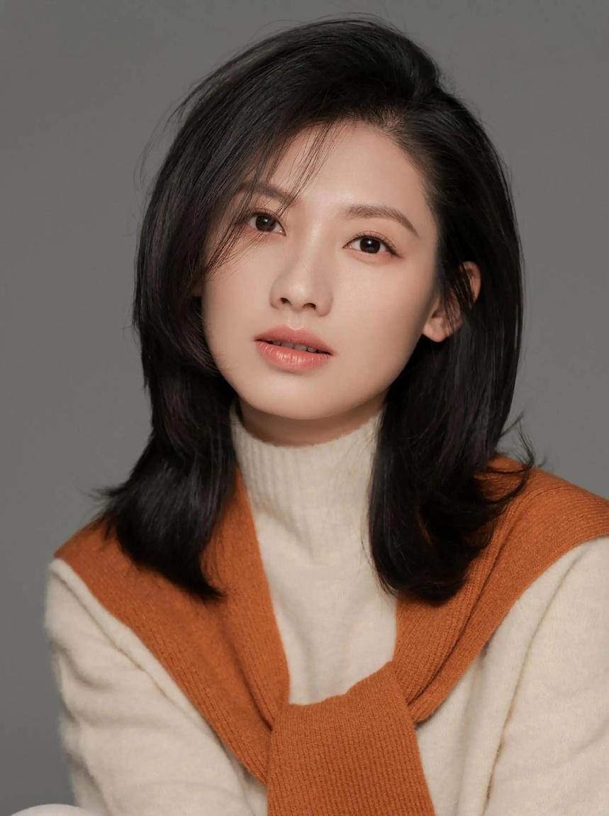 她好美啊,是娱乐圈中最干净的一位女明星