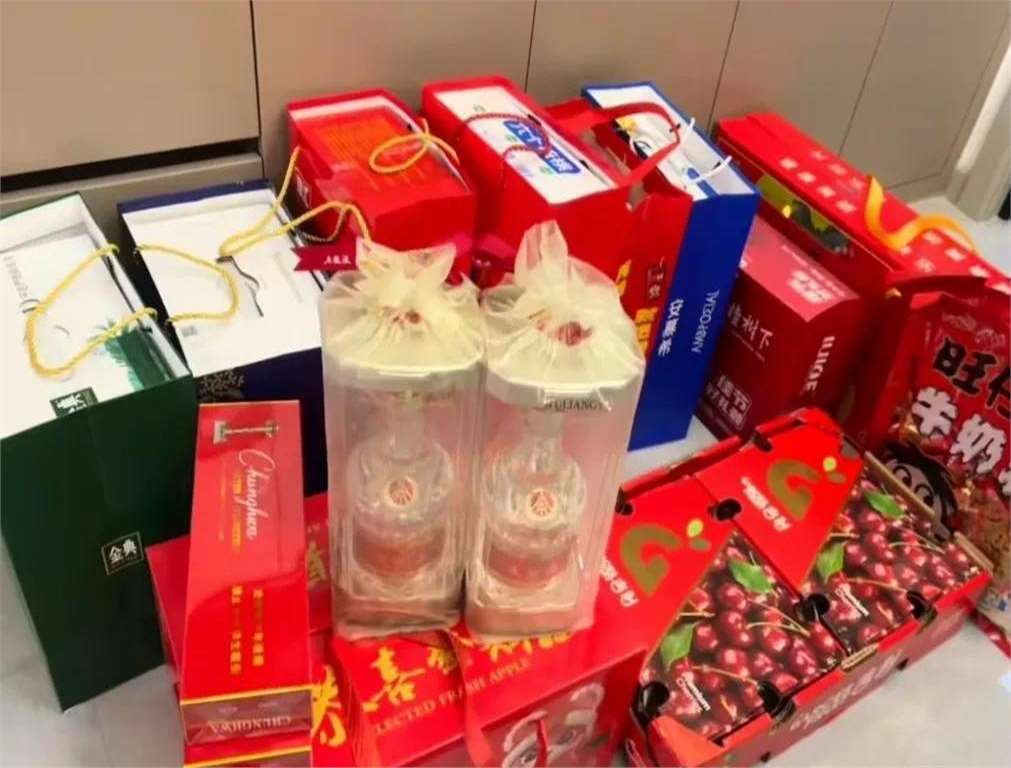 烟酒店里的故事：永城人文的小小窗口