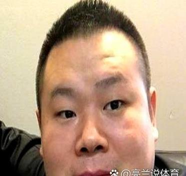 2009年,河南一个剧院上演了一出到现在还被大家说成是德云社最有戏的