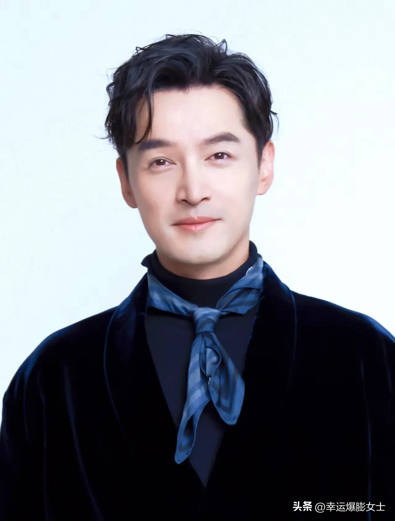 辟谣声明 胡歌工作室通过官方微博发布声明,明确表示网传的"胡歌得 