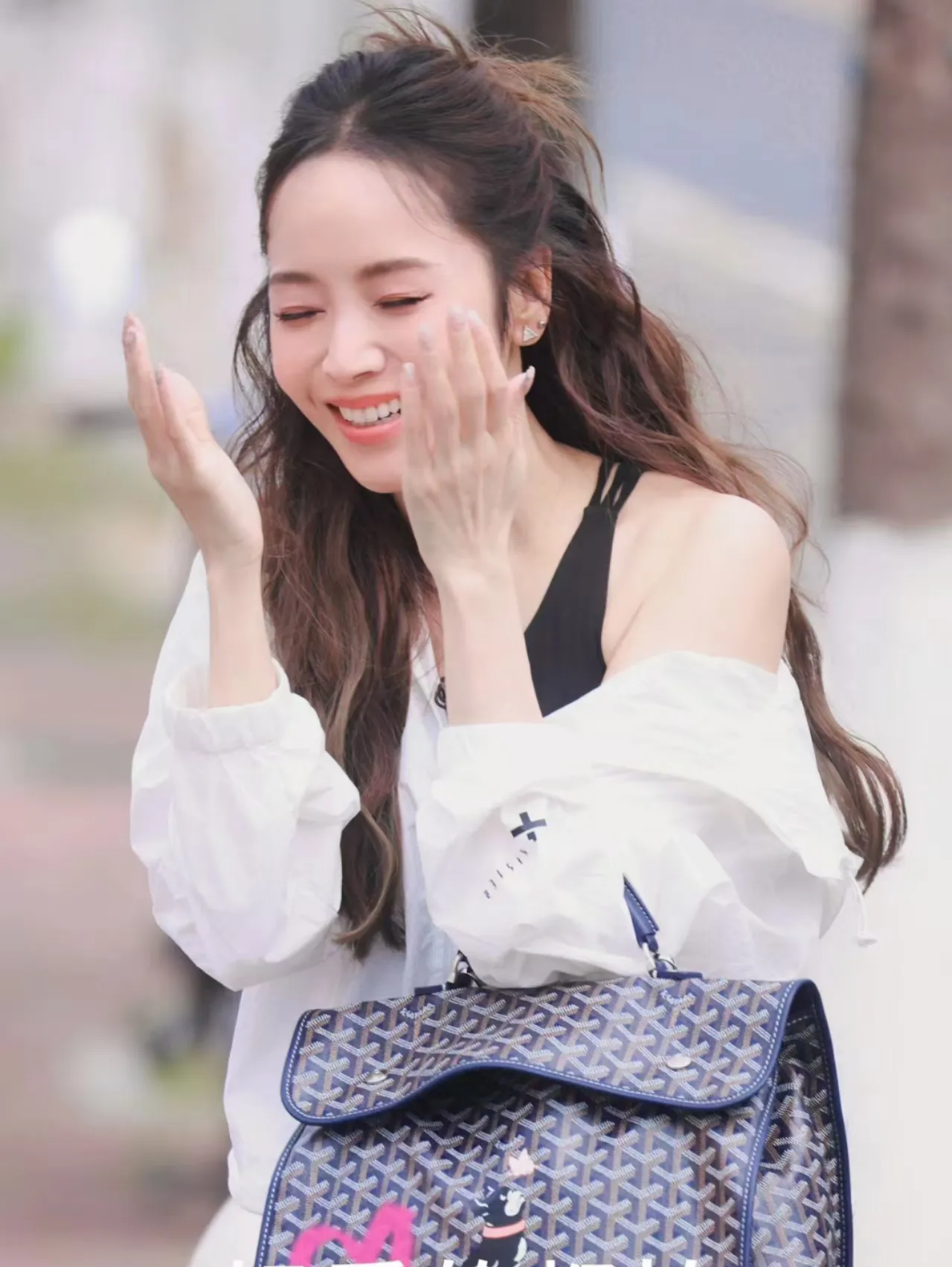 侯佩岑,这一生中做过的三件非凡之事,令人印象深刻