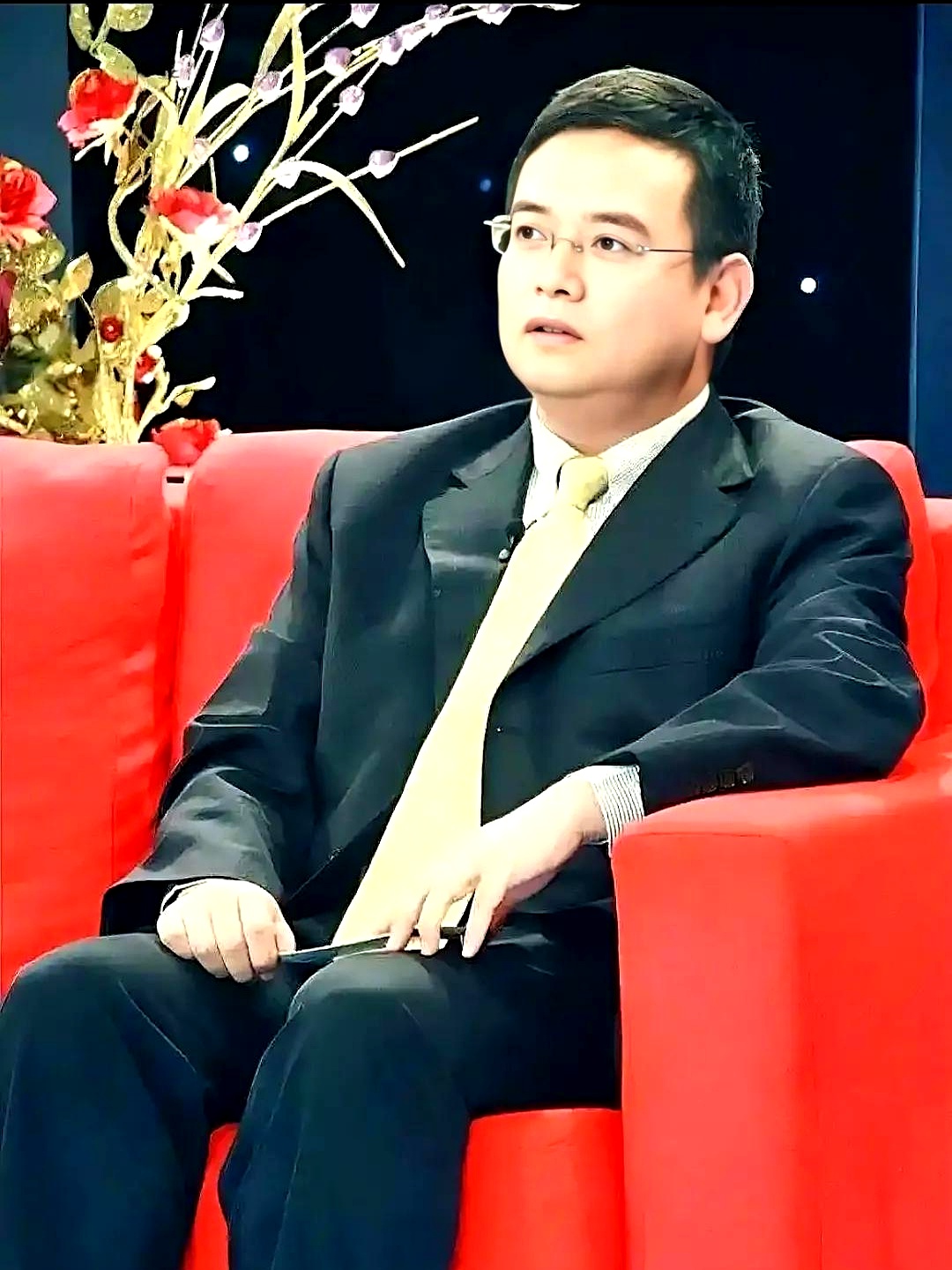 但斌的思考在ai时代的浪潮中普通人如何把握机遇?