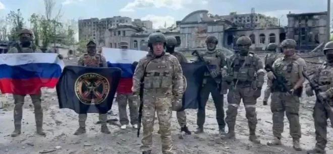 白俄罗斯总统卢卡申科近日接受俄新社采访时,爆出惊人秘密