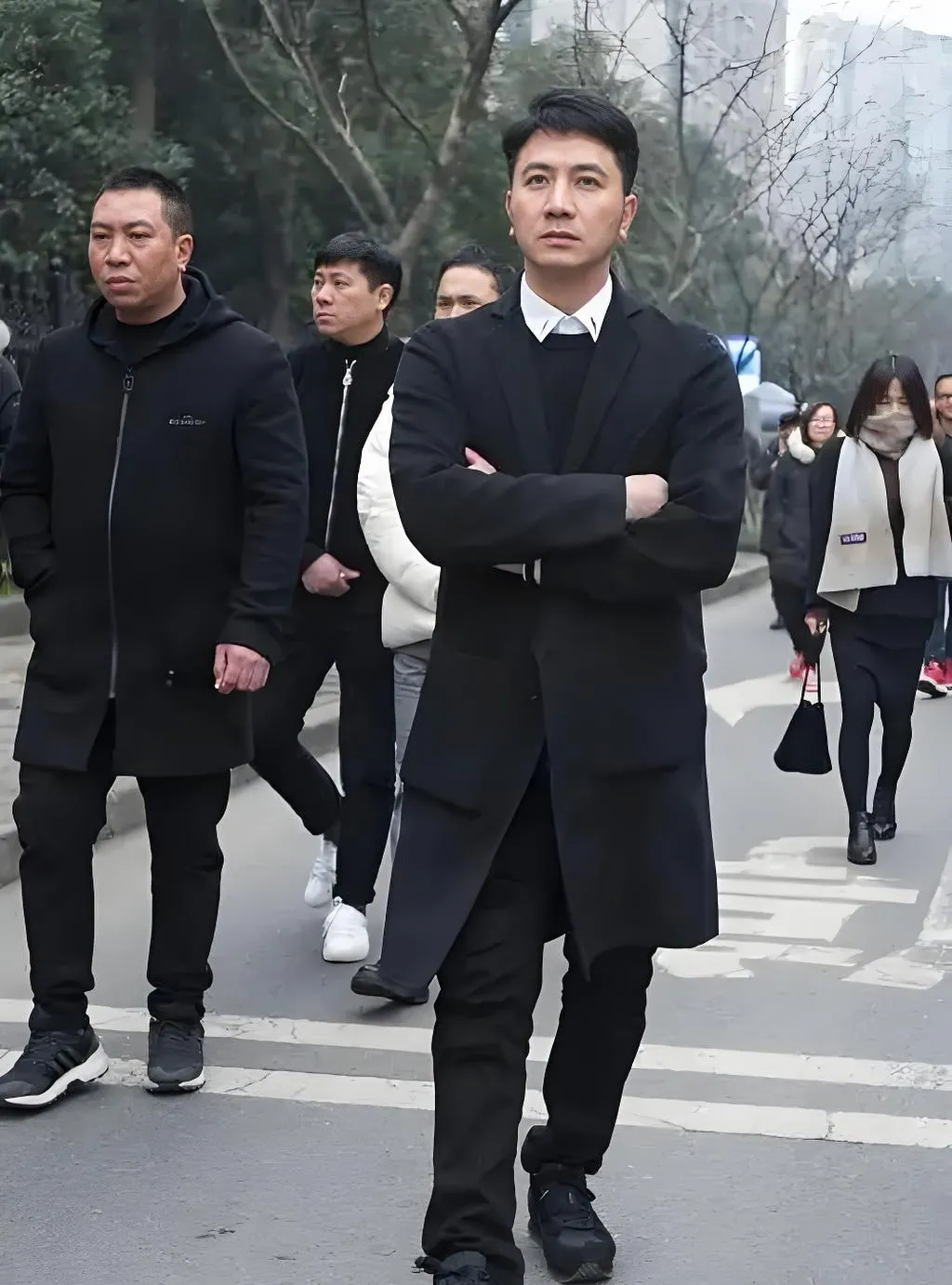 林生斌跟杭州保姆纵火案是否有关系无人知晓,然而他在事发当日公然