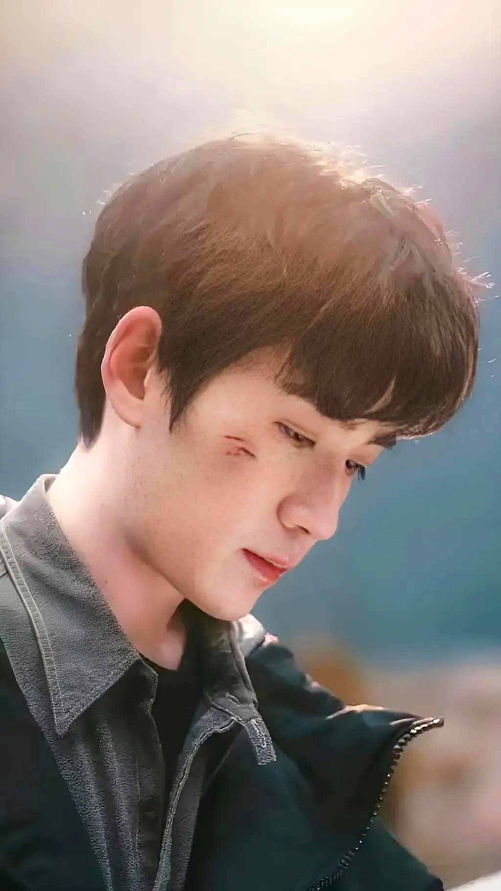 但因为重启之极海听雷,朱一龙在剧中的表现真是太让人惊艳了