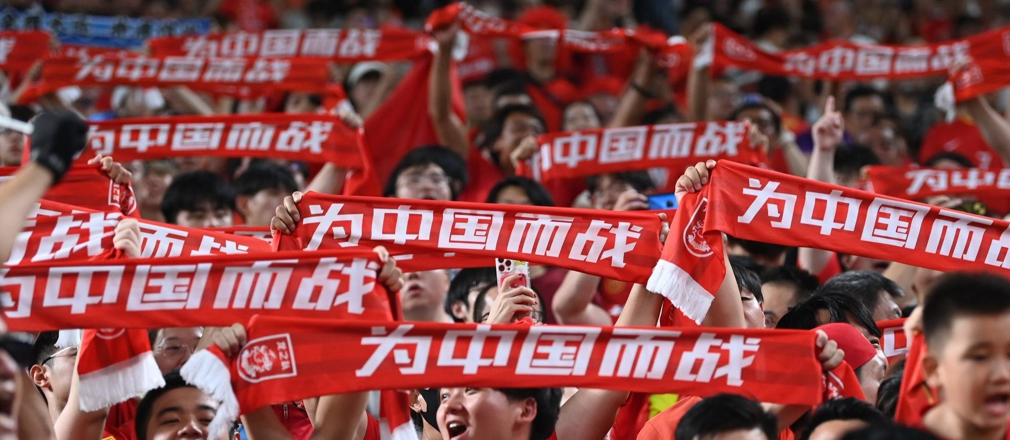 为什么要把现在的中国队打成菱形中场单后腰?