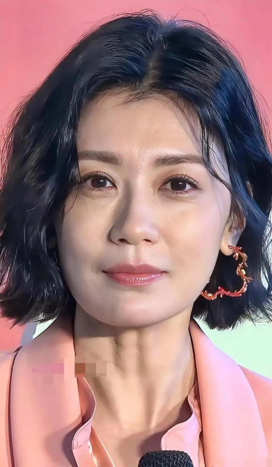 这已经好过很多人50岁的女明星50岁女明星40到50岁的大陆女明星50岁不