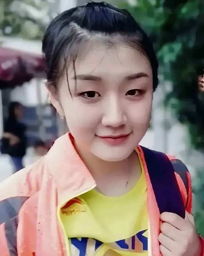 如果我说得直白点,陈梦再不参赛的话,孙颖莎和王曼昱的世界冠军数很快