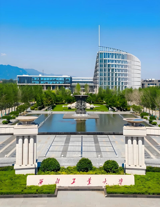 他说,航空航天专业. 我说,现在可是不好找工作啊!