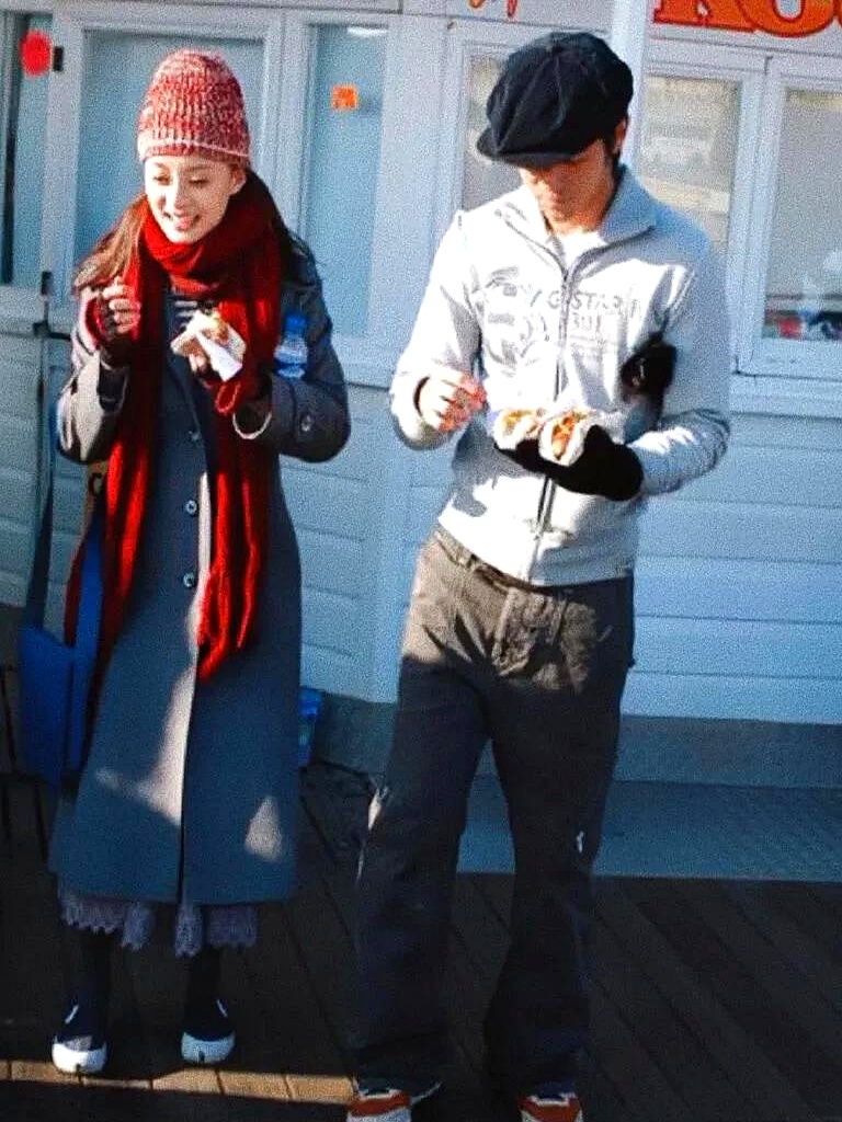 孙俪和霍建华的合照,很多人可能好奇,这两个演员怎么能凑到一起去,这