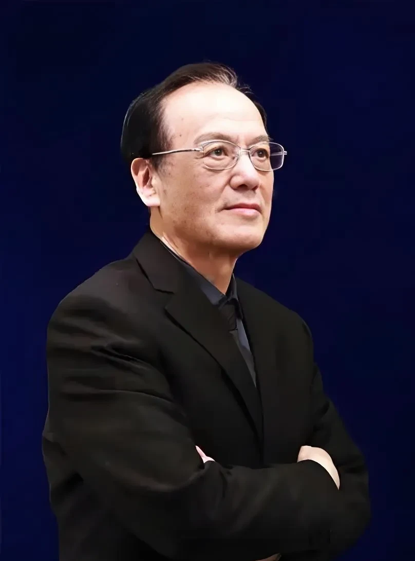 1935年,王泽山生于日寇铁蹄下的吉林