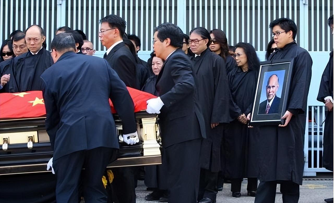最近,大家都在聊香港四大家族,特别是在李兆基去世之后,香港四大