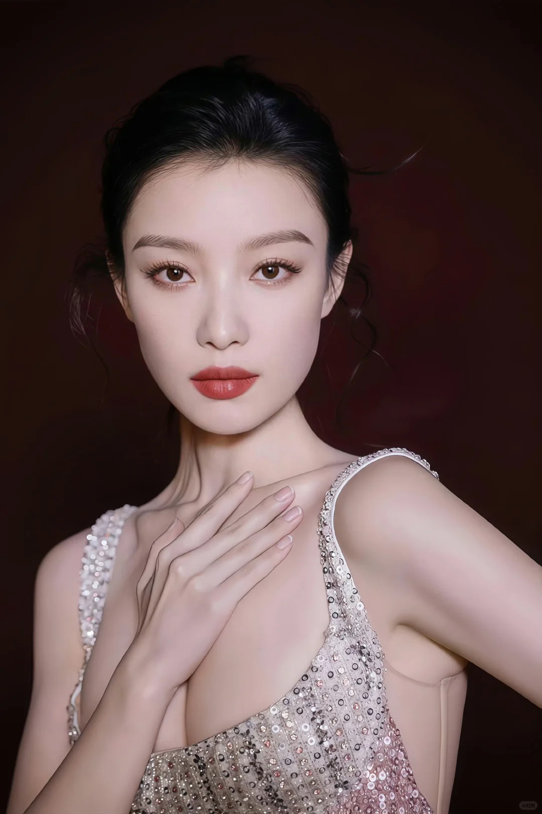 倪妮|富有且慷慨