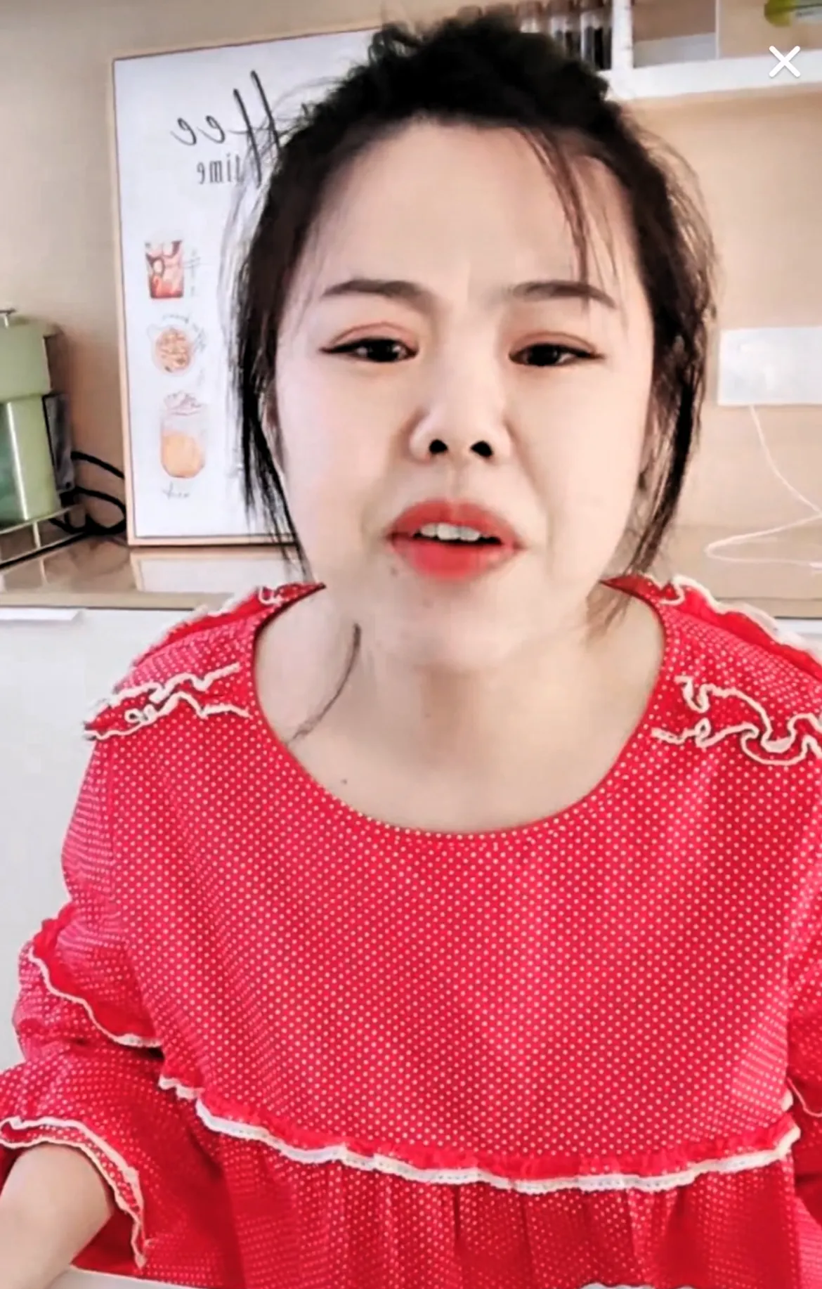 恋情比龙卷风寿命还短,真是闪婚闪离界的翘楚.到底咋回事?