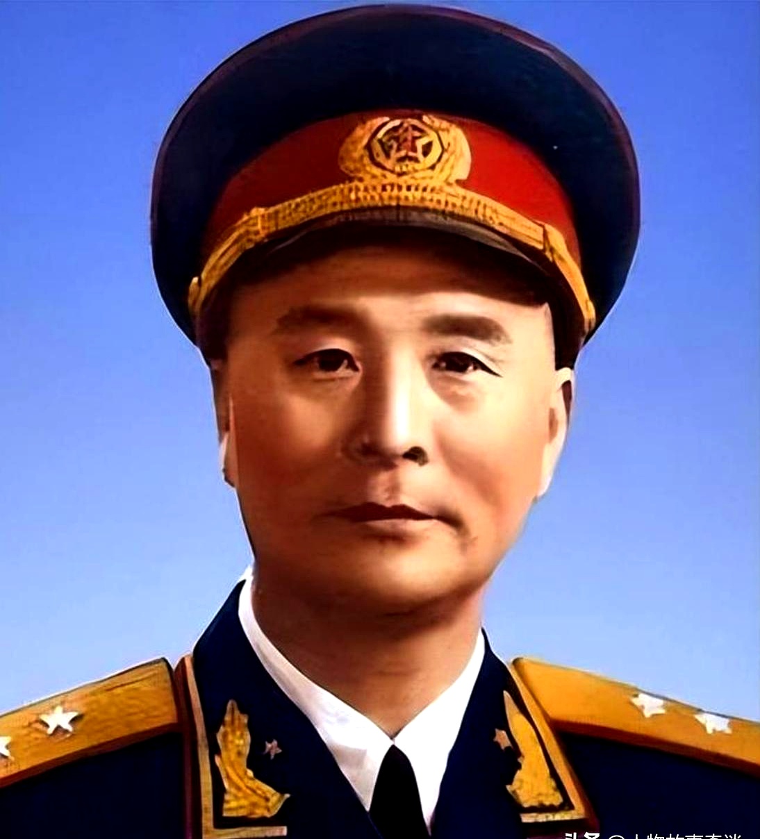 司令开国少将丁笑虹南阳镇平籍现役少将梁保锦简历特赦1959梁政委原型