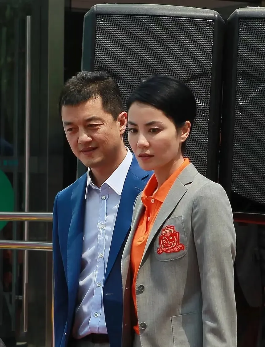 我扒了下王菲交往过的几个男的