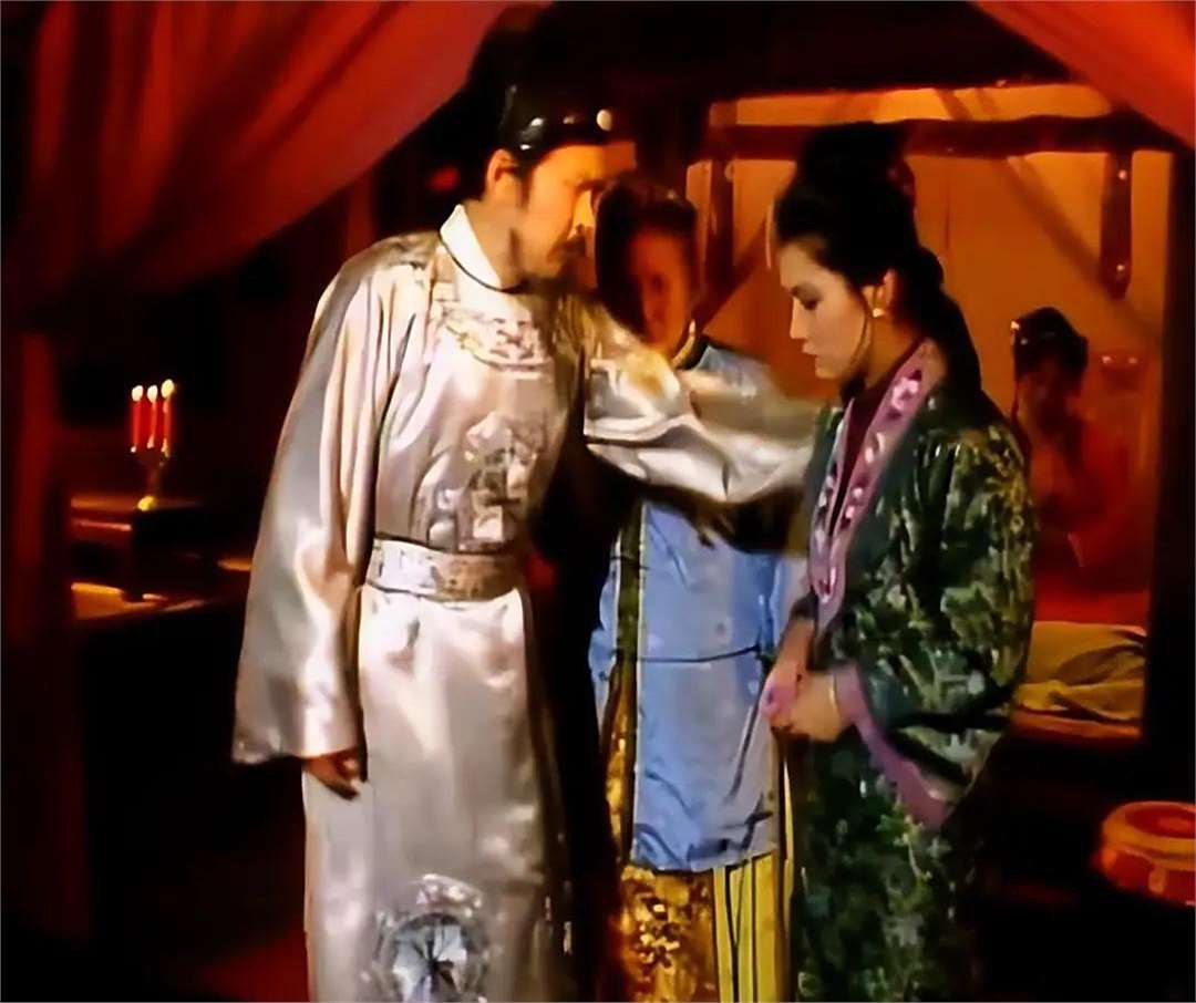 贾政对林黛玉:疏离背后的利益逻辑 《红楼梦》第三回林黛玉初入荣国府