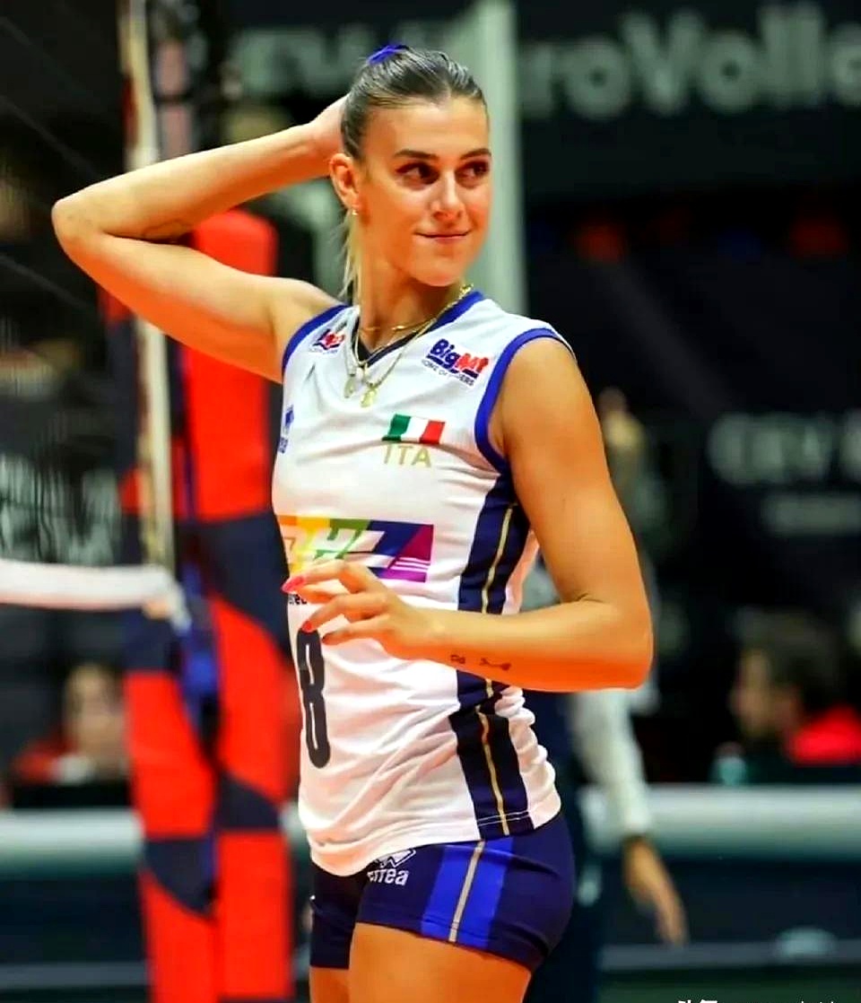 意大利媒体最新消息,诺瓦拉女排的队长二传博西奥确认不会前往希腊