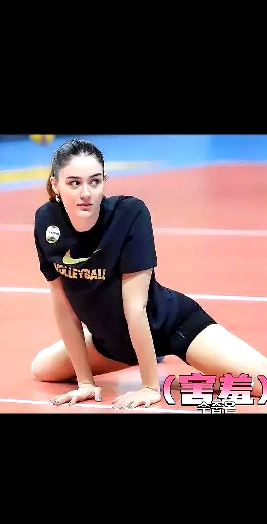 土耳其女排的"黑珍珠":艾达·埃尔德姆
