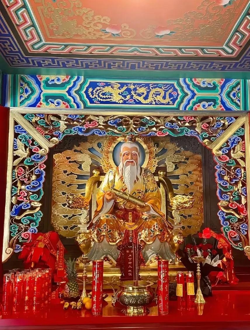 37岁的李姐开美容院十年,存款七