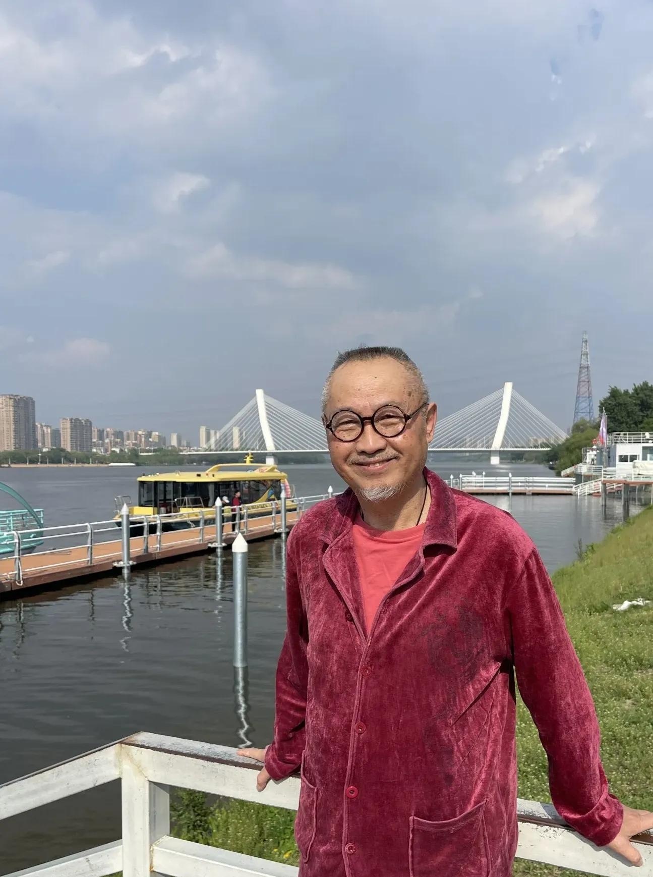 7点赶到北部战区总医院急诊,ct查出急性脑梗塞