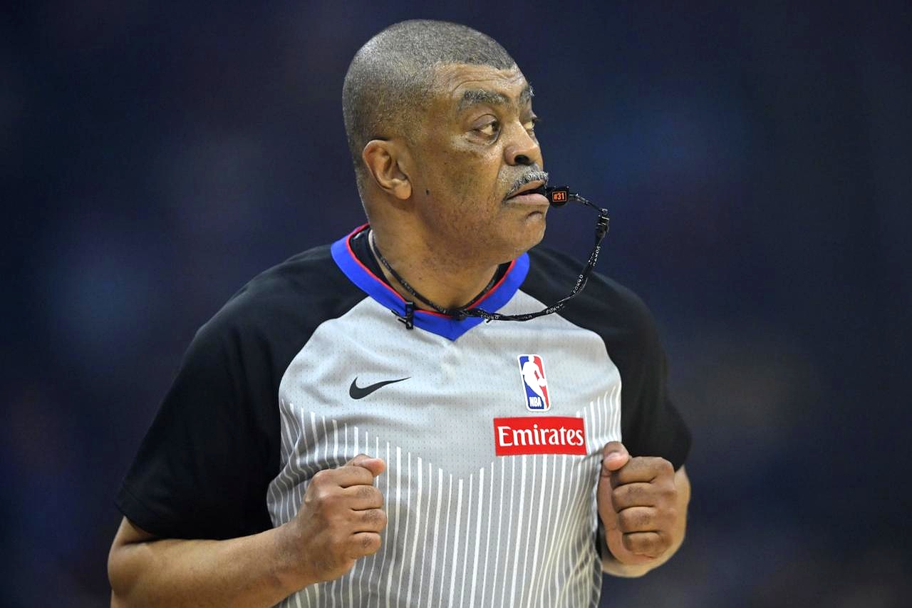 湖人vs森林狼g3裁判组:托尼兄弟担任主裁!