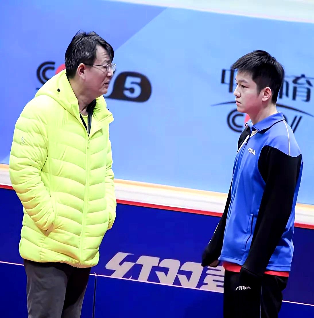 就像单位里退休的老员工,当年参与了公司的建设,公司