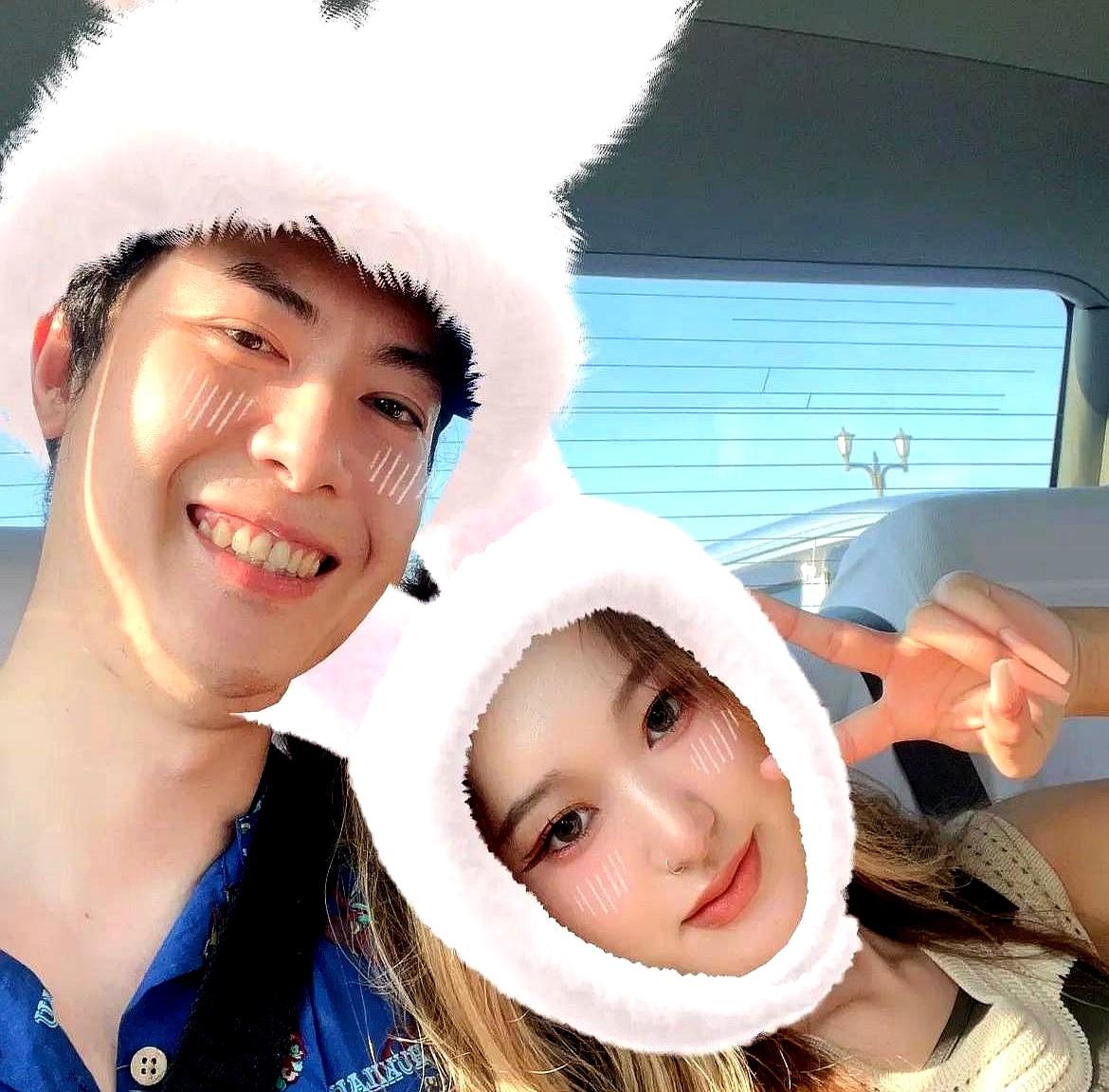 他在日本认识了一位当地的有钱女性,两人相爱了