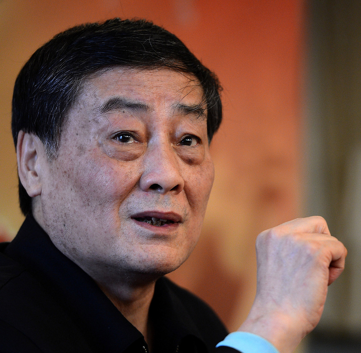 一下子明白了, 为什么宗老搞这么复杂的信托, 原来