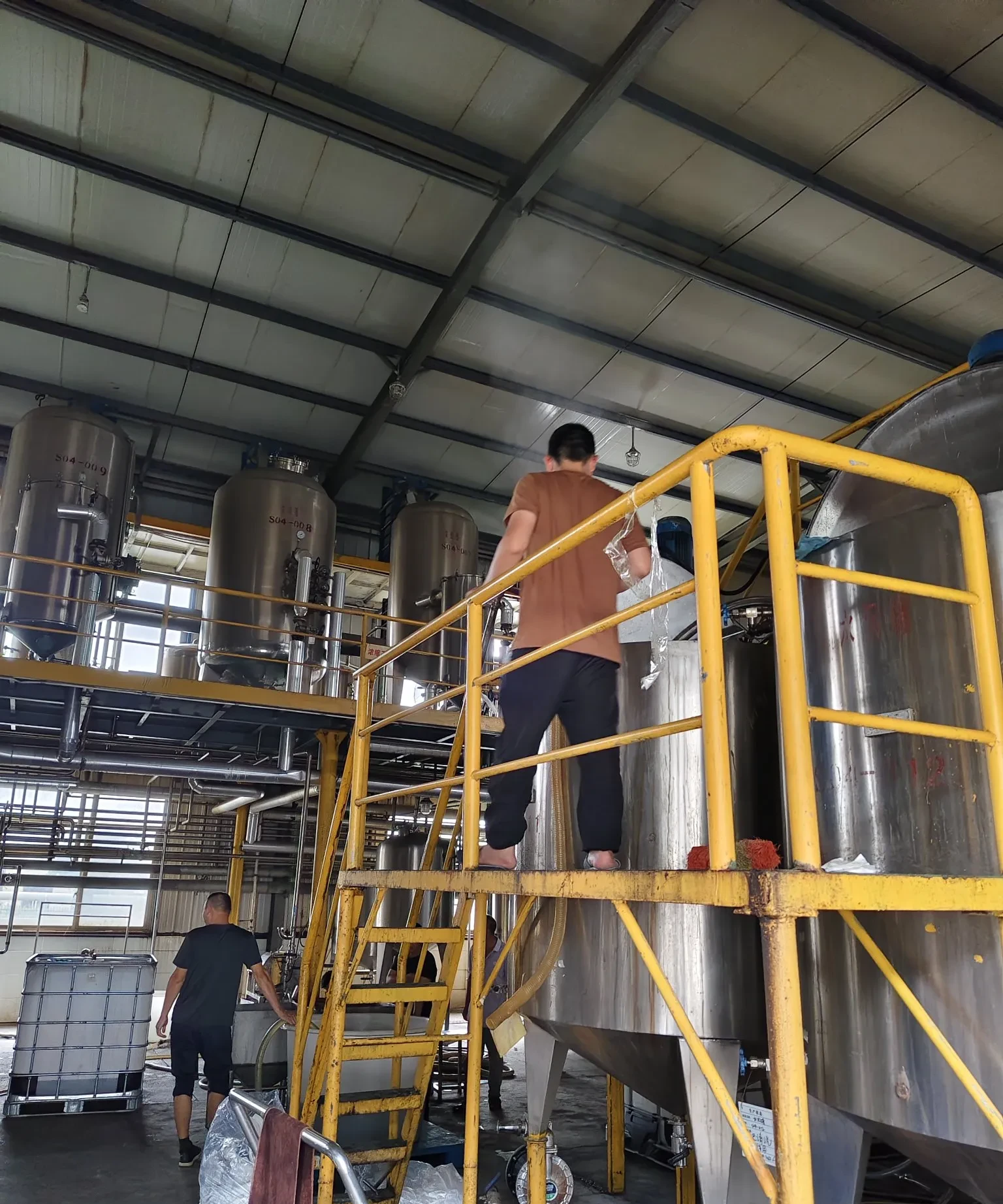 我说,"还没报完,你儿子报好了没有?