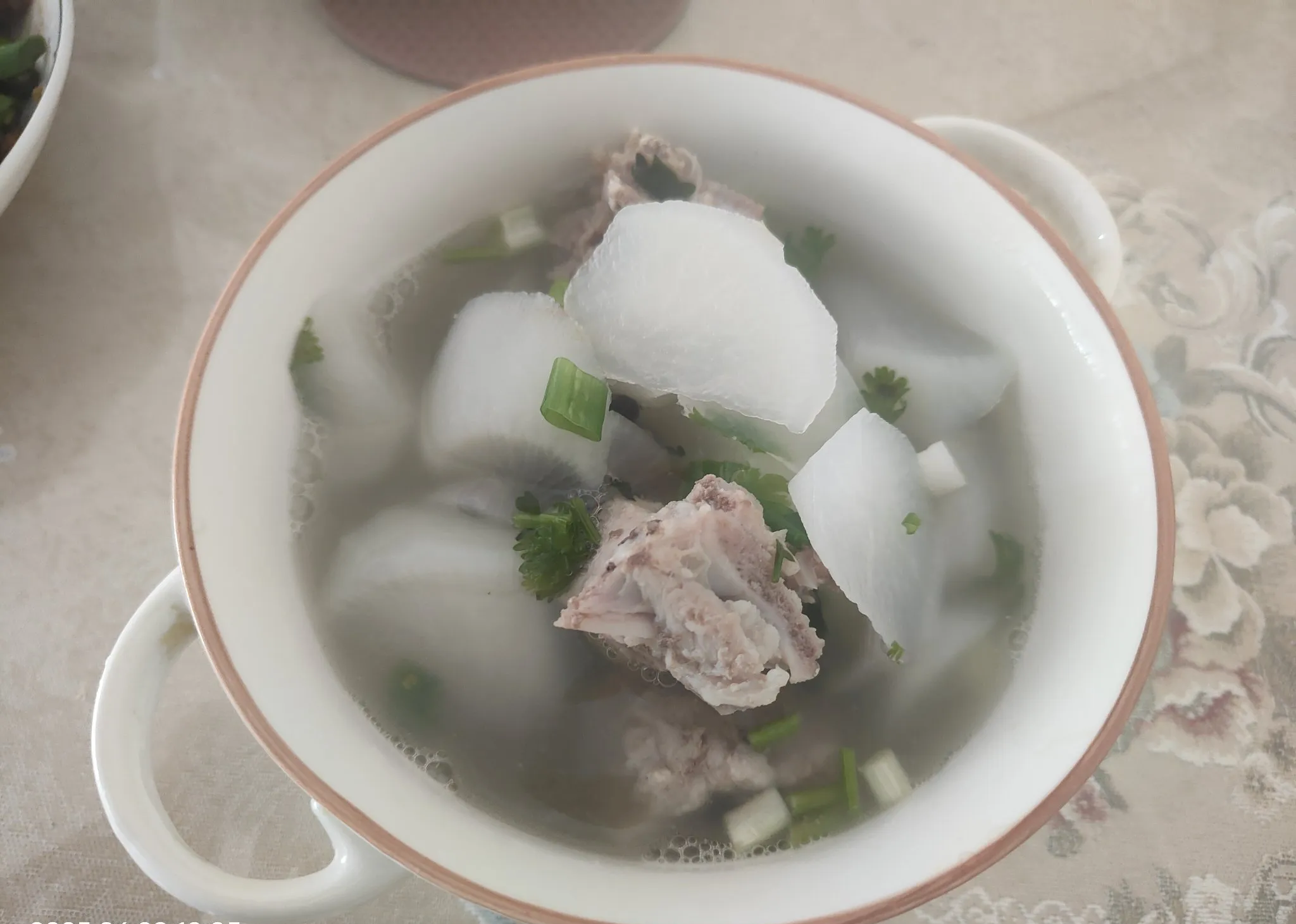 每个星期女儿一家来聚一次,我都感觉像在厨房里参加