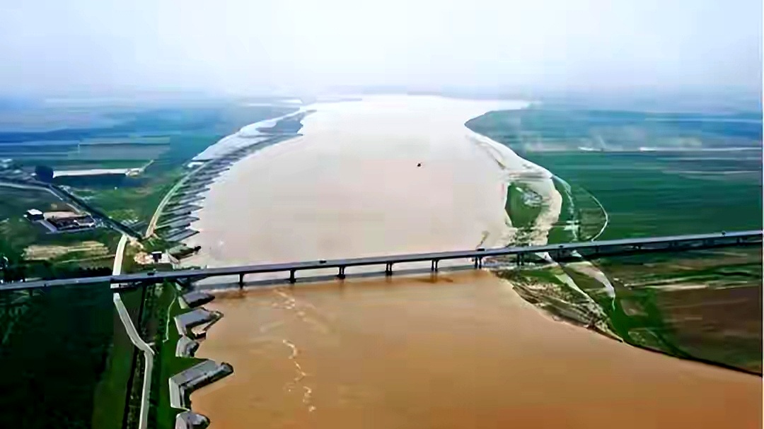 黄河下游的"悬河"情况依然严峻,不能坐等,也不能只靠调水冲沙来解决