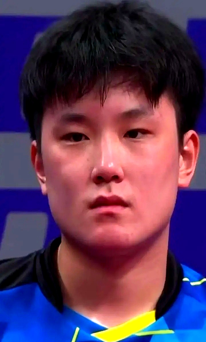 虽然张本智和11岁就换了日本国籍,名字也从"张智和"变成了"张本智和"