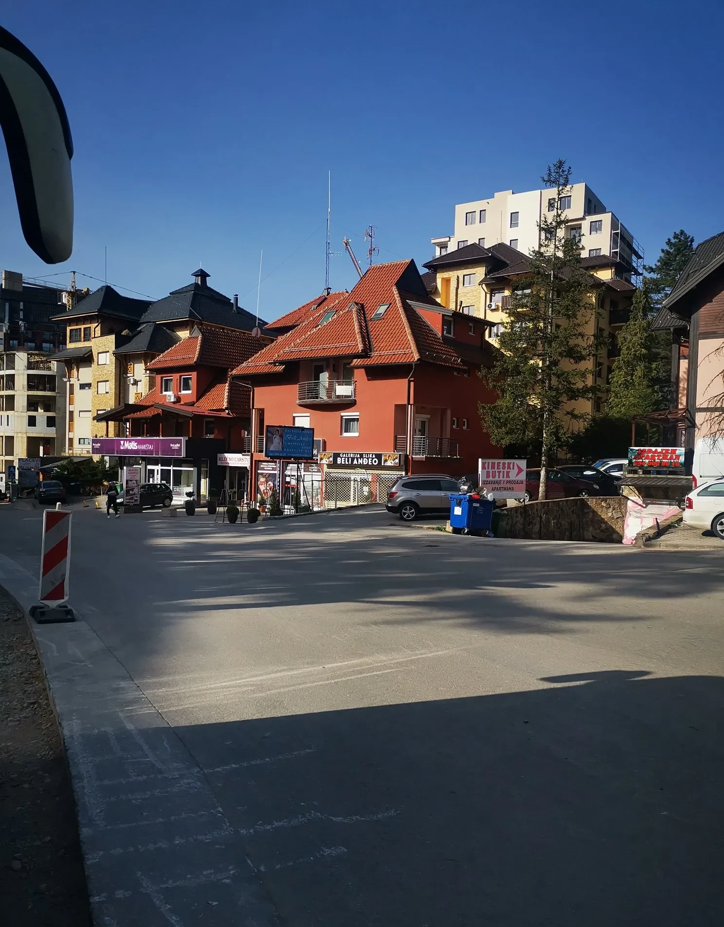 塞尔维亚人民对中国人民的热情绝不是空口说说的