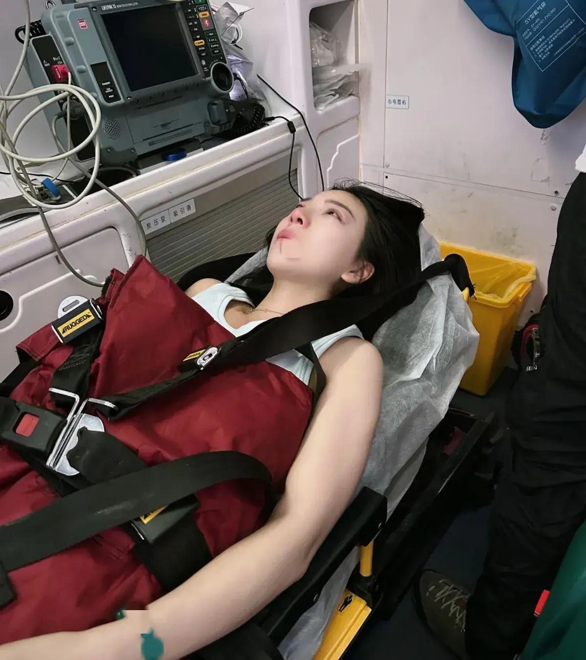 上海留学女生求救