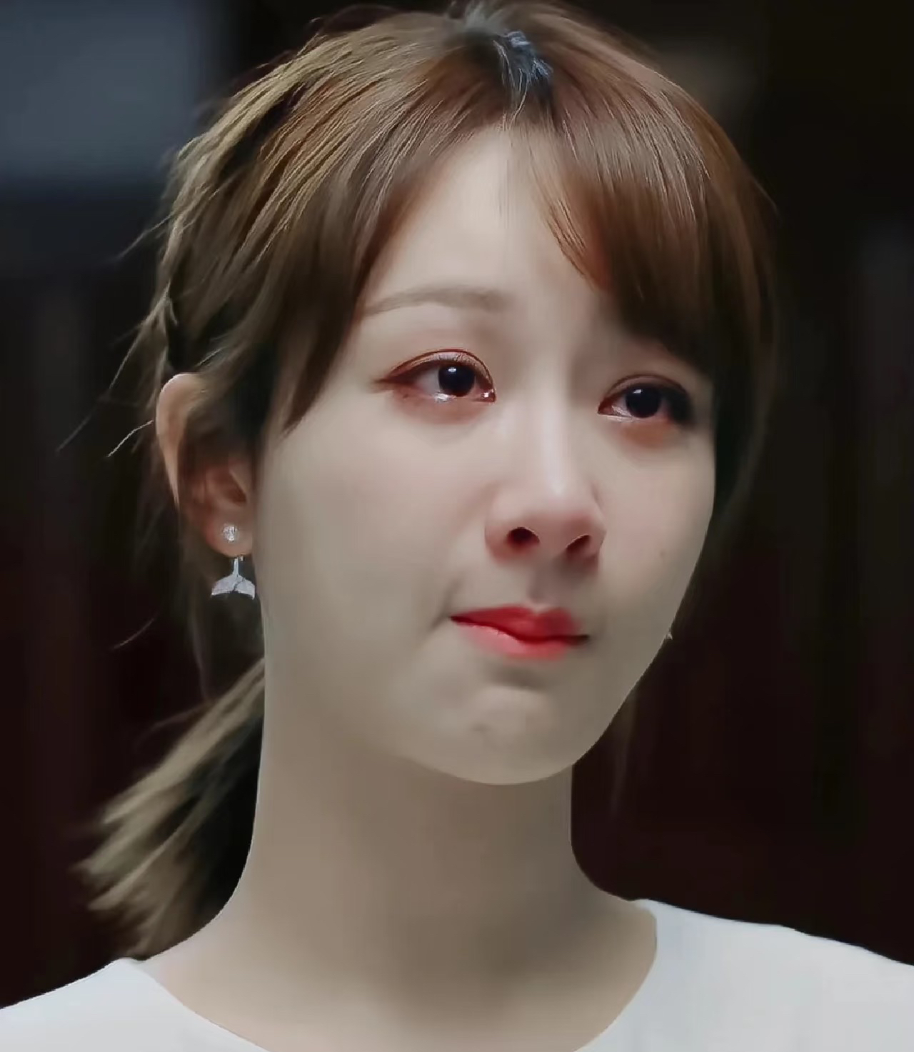 尽管她是所有竞争对手中年纪最小的一个,但 杨紫在欢乐颂2里面的照片