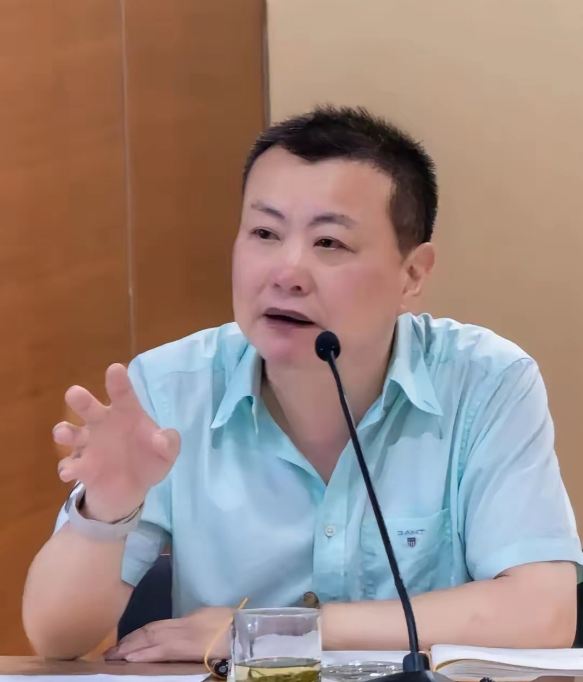 前不久,上海独角戏艺术传承中心(上海人民滑稽剧团)召开了上半年总结