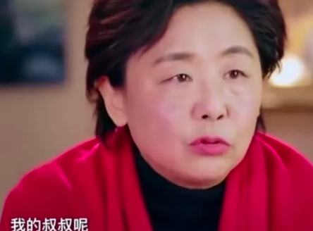 黄圣依的妈妈邓传理说:"我爷爷邓孝可,是一位革命家也是一位媒体人,我