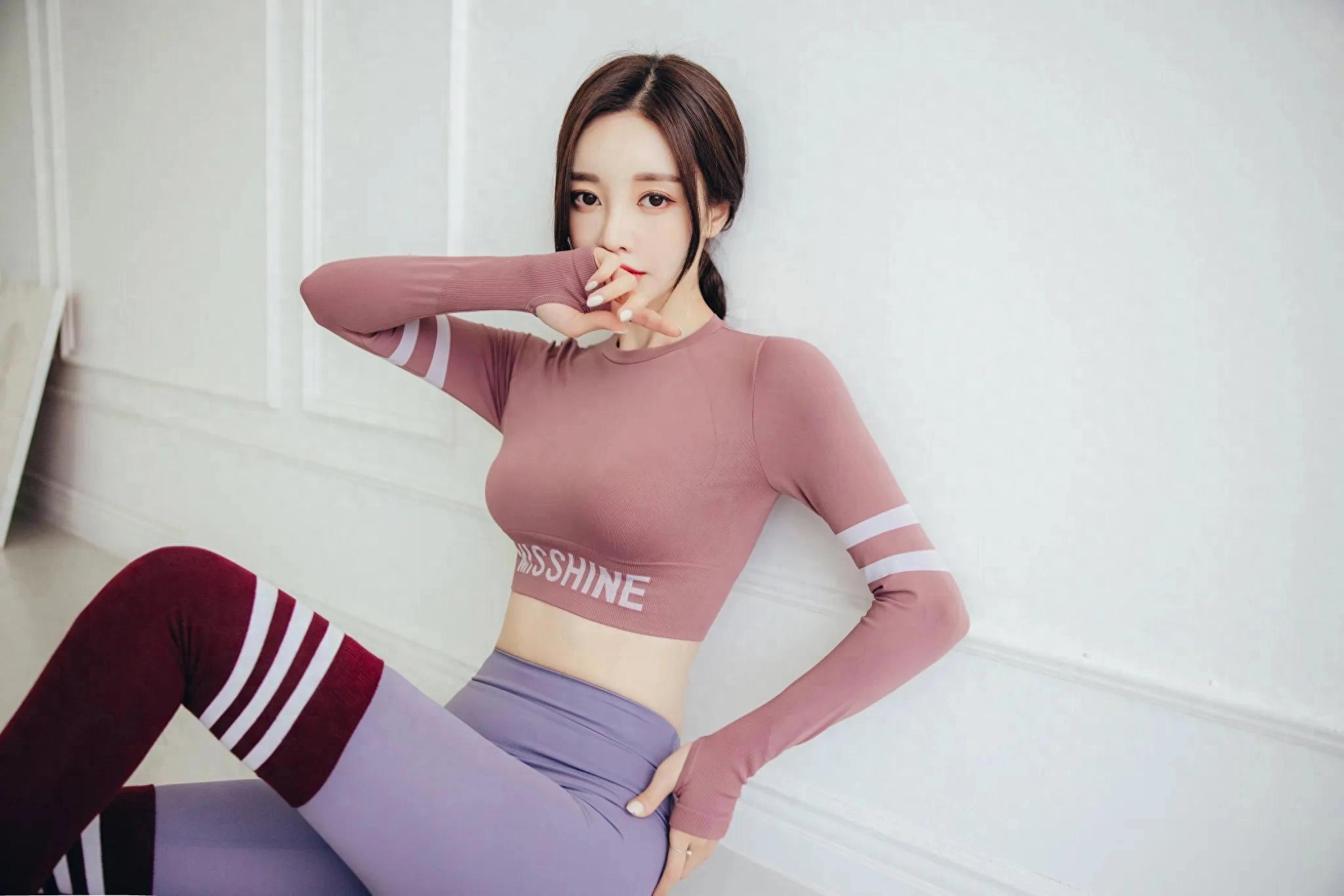 刷到这组图,直接被这位健身美女拿捏得死死的!